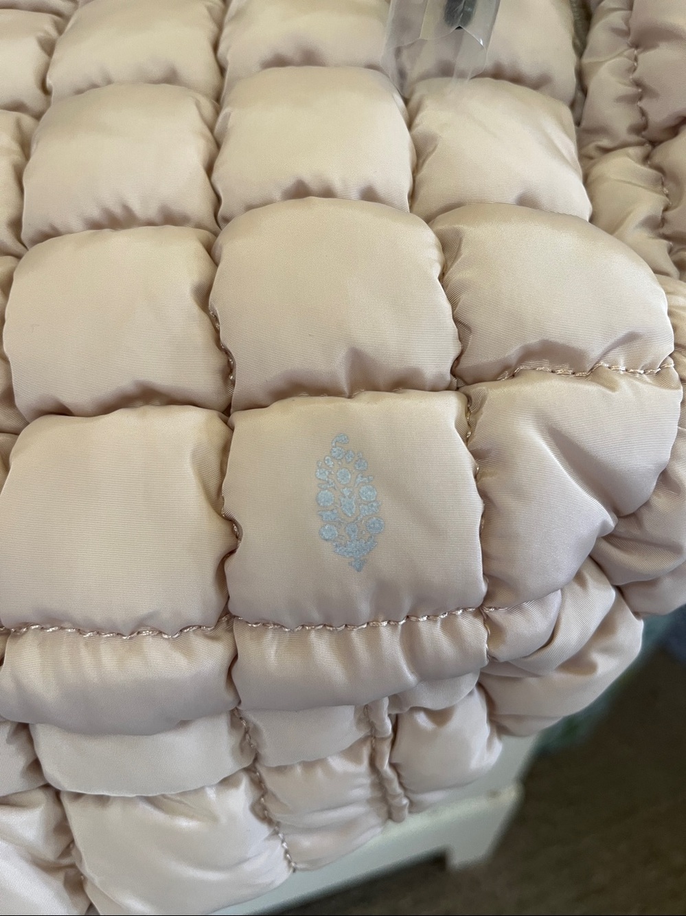 Free people Quilted Puffer Shoulder Bag in Beige - Picture 2 of 6